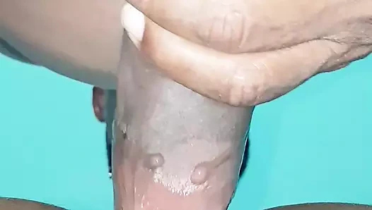 Kocamın başka bir erkeğin beni sikmesini izlemesi için filme aldım