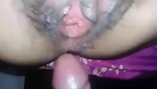 Nepalli çift Malezya'da sikişiyor.