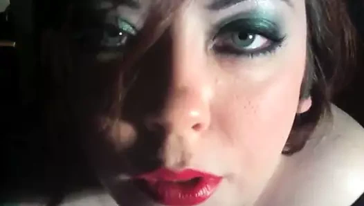 Yaramaz dadı ciğerlerinizi dumanla dolduracak - sigara içen bbw