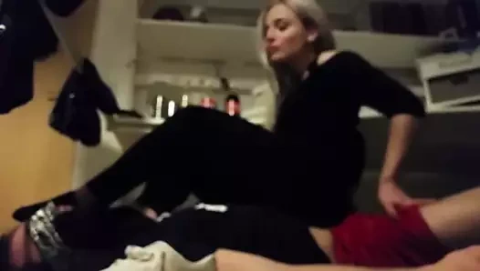 Horereu'dan İsveçli hakimiyet kız