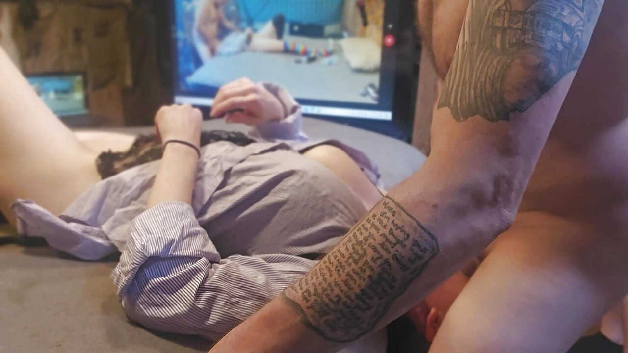 Vinnymac n delilah üçlü seks interneti kırıyor