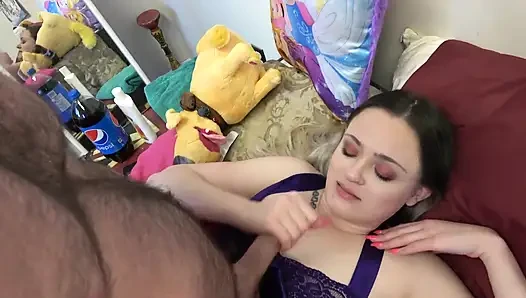 Clara'nın sperm yüze boşalması carla belle
