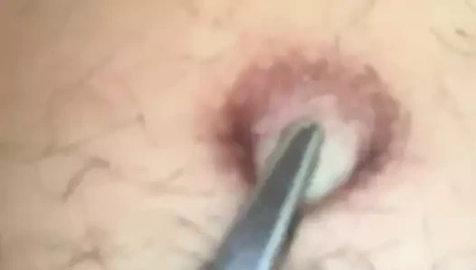 Güzel ve ağrılı meme kelepçeleri. bir saat bdsm için giyildi