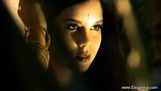 Asya'dan dansın egzotik sevgilisi