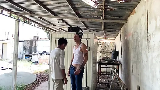 Büyük latin mekanizma için küçük sıkı göt