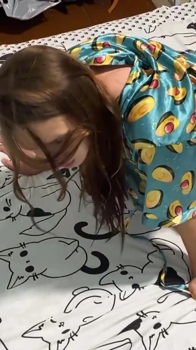 Excited stepfather films his sex with stepdaughter. Real Amateur Homemade | Clip 2