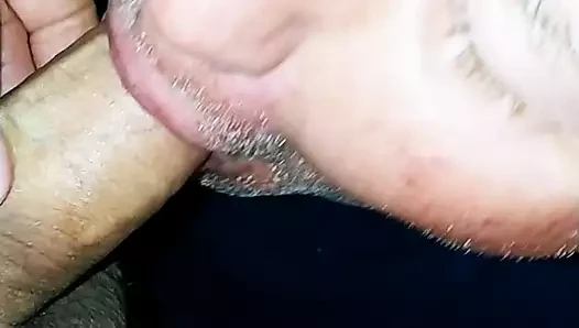 Emme kapalı başka bir değirmenci yabancı