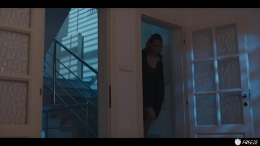 Latin kız donarak sikiliyor - Veronica Leal ile zaman durdurma fantezi seksi