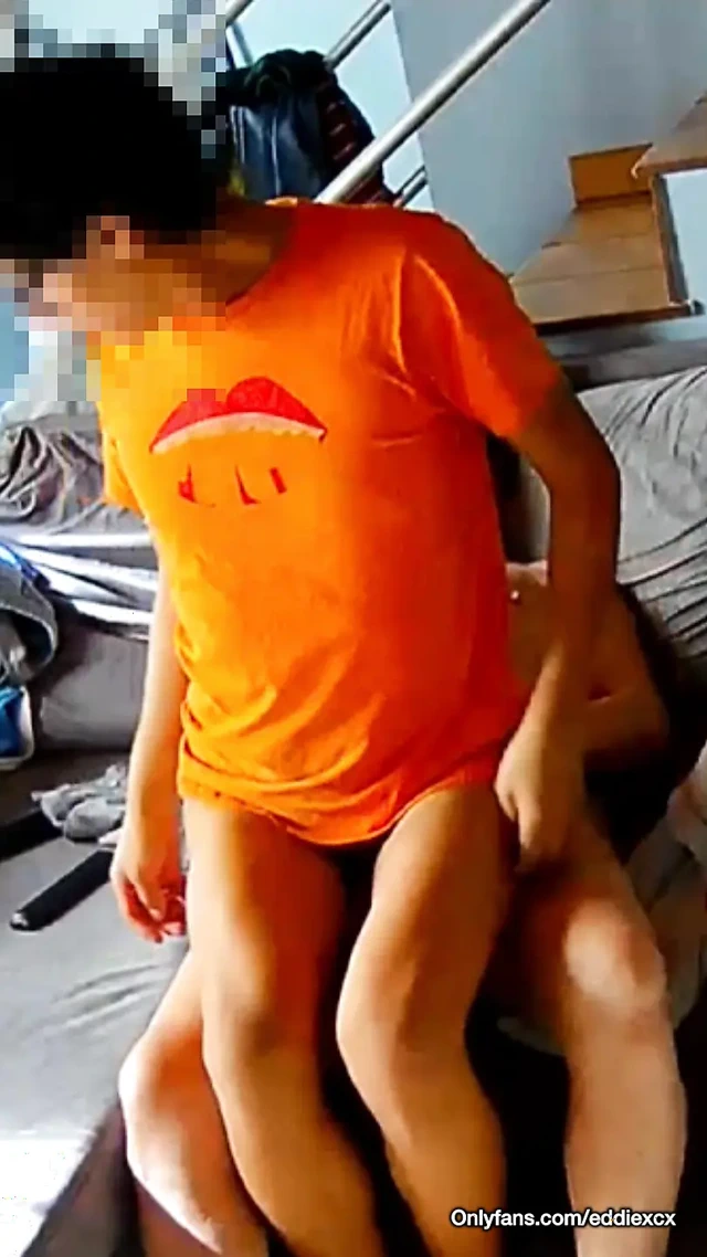 Azgın dede (69) üvey oğlunu sikiyor&amp;#039; İbne fahişe (19)