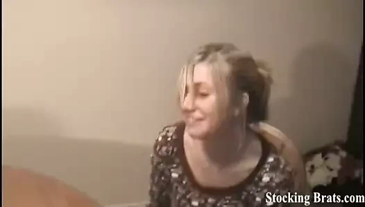 ayak emme lezbiyenler içinde silky çorap