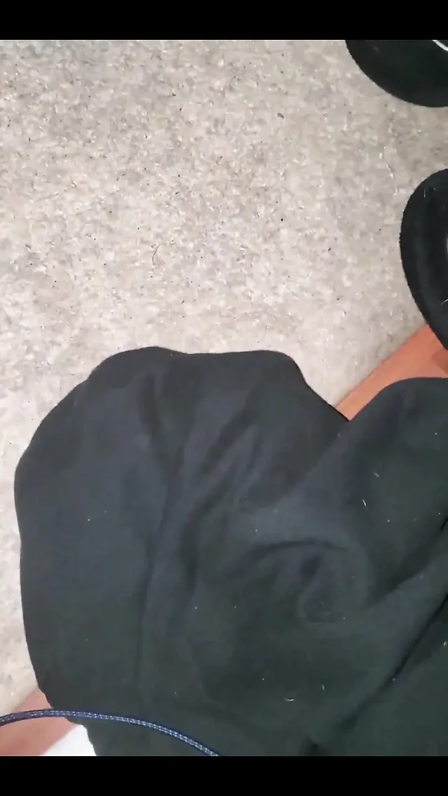 Yaramaz sürtük evli kadın anal seks istiyor