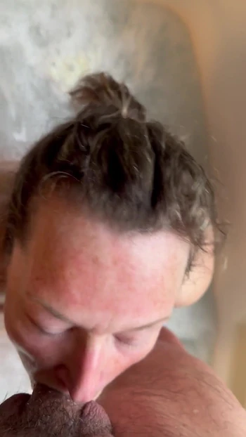 Эпический момент из "Bonemaiden обожает играть в ванне"