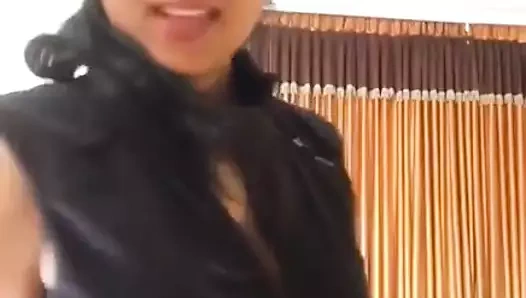 Hintli desi dudh gand