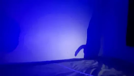 Mavi ışık silüeti bölüm 1 tadını çıkarın