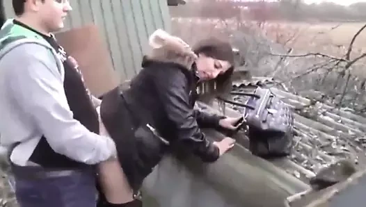 yaramaz kız ile sıcak vücut berbat ve sikikleri açık