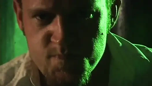 Çoraplı edepsiz sürtük sert sikiliyor