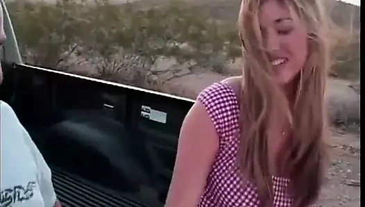 Sakso fahişesi açık havada