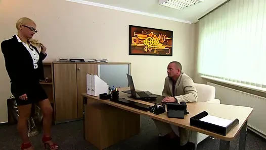 Ateşli Orta Yaşlı Seksi Kadın - Domaltarak Sakso