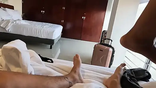 Ona yardım ettiğin için arkadaşımı siktim