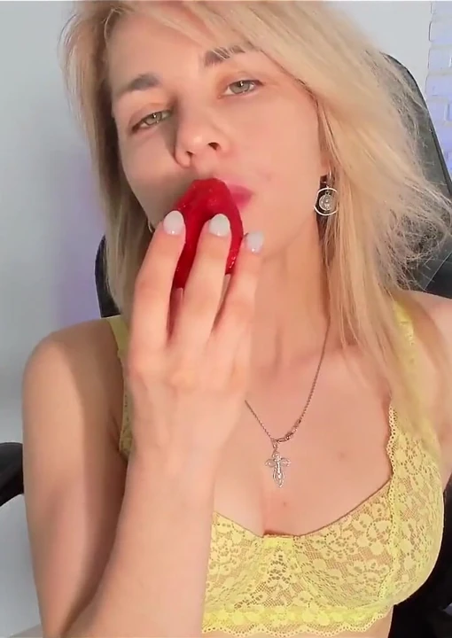Strawberries Yeme