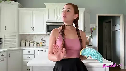 Azgın barista yarağını istiyor