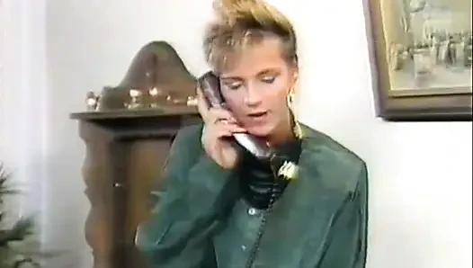 Mükemmel yabancı (1988)