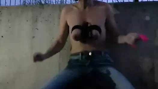 Gizemli orgazm ve fışkırtma gece