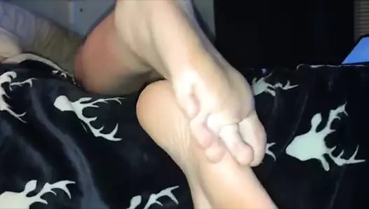 sara ile film izlemek