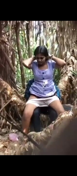 Srilanka hot couples best outside leak video
