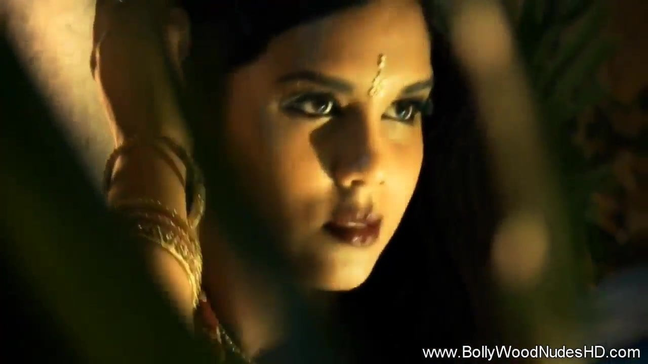 Kutsal dans bollywood tarzı
