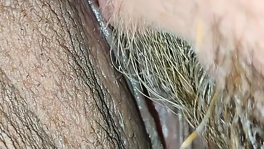 Başka bir lezzetli amcık