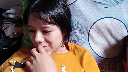 Hepsini denemek için çok istekli