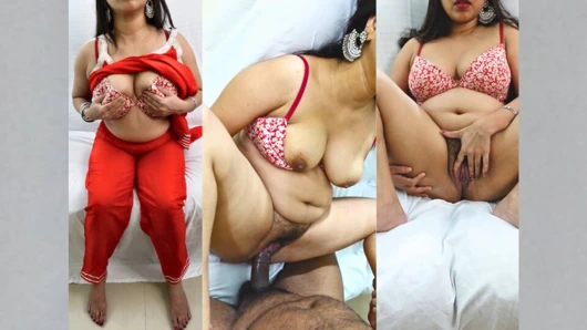 Güzel Hintli kız mastürbasyon yapıyor