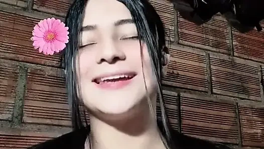 Donna colombiana si masturba con la sua migliore amica