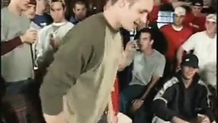 üniversiteli kız kırlangıçlar