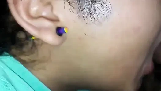 Zengin tombul karımı oral seksle sikiyor