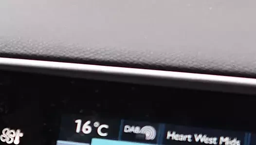 Koca, karısını aldatırken yakaladı ve mcdonald's'ta adım attı