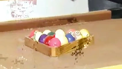 Sarışın ile dd memeler tristyn kennedy gerçekleştirir bazı bilardo masası