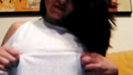 gallega se toca las tetas