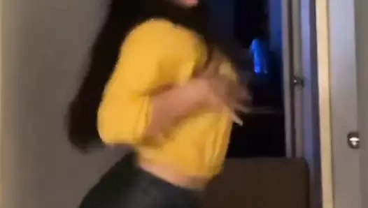 VP09 - Angela Vivanco 62hnj