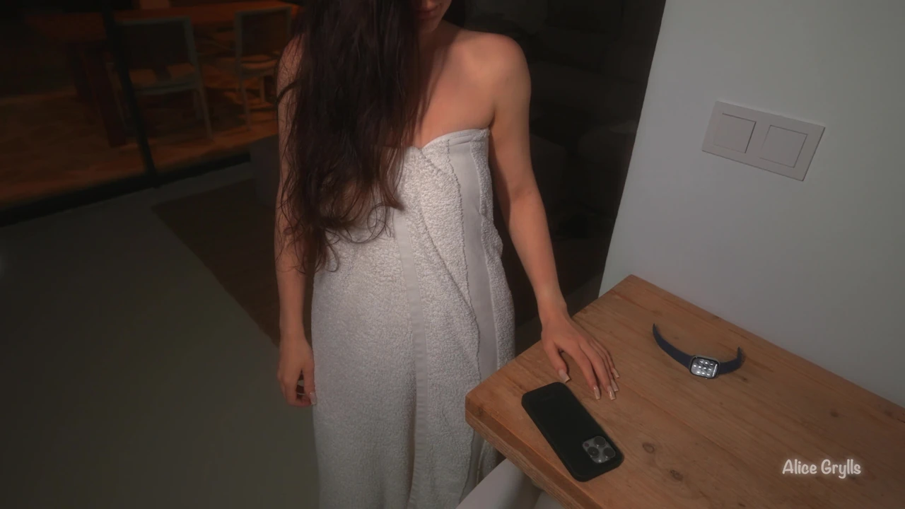 wet orgasm WARNING: my Roommate walked In, didn’t leave