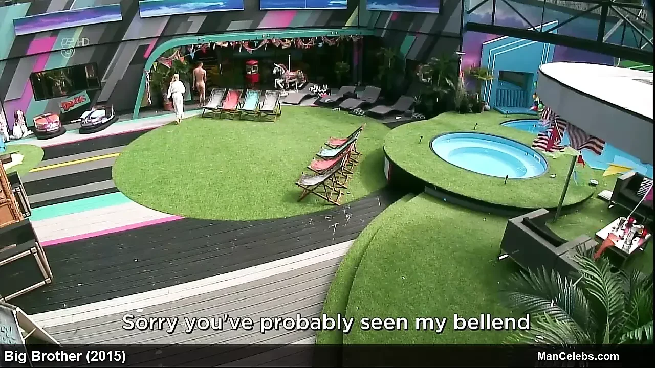Reality Star Jackson Blyton naked and sexy during Tv-show