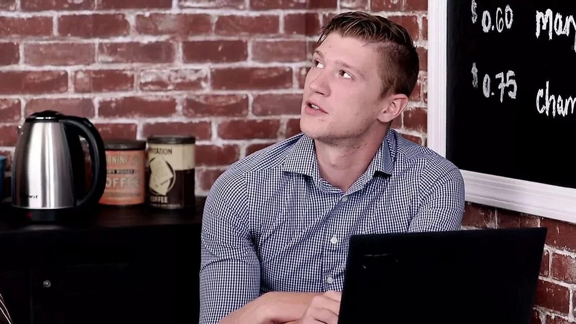 स्मोकशो बरिस्ता एलिजा इबारा स्लिप यार उसका नंबर