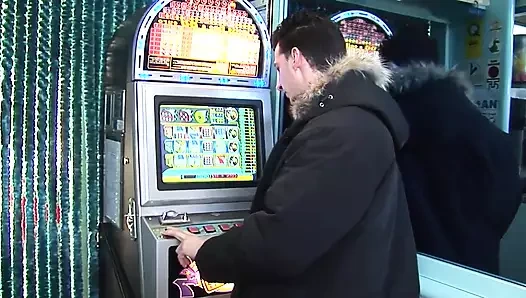 O annemin üvey kız kardeşi