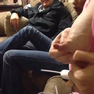 arkadaşlarına sağım