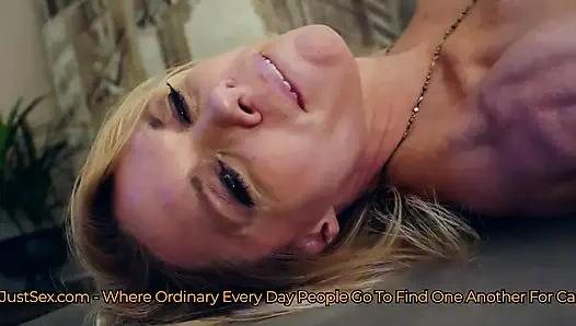 Blonde MILF Alexa Styles Closing The Deal With A Lesbian Threesome (Silver Foxes And The Tight Young Boxes)