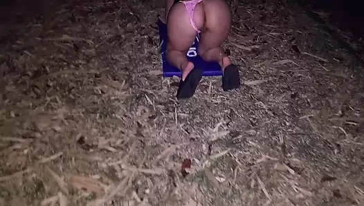 Ateşli Corinthiana karşı koyamadı ve halka açık meydanda