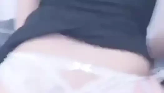 Chinese milf becerdin