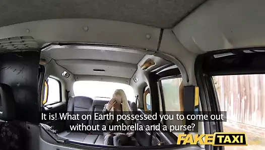 Sahte taksi yaramaz bayan var seks için ücretsiz binmek