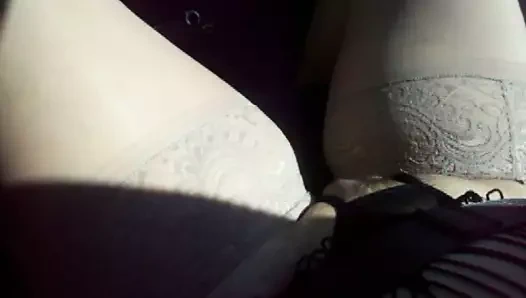 Yabancılara onu kedi gösteriliyor